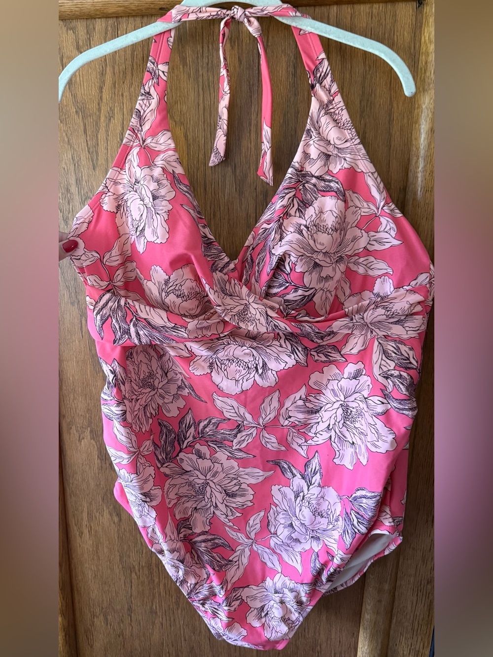 XXL NWT Ingrid & Isabel pink floral halter neck one-piece swimsuit 💖